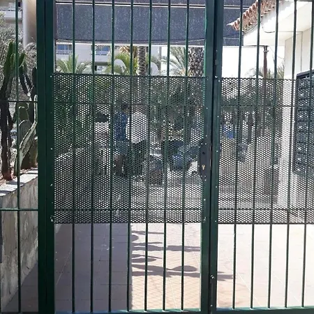 Studio Fur 3 Personen Ca 45 M In Playa De Americas, Teneriffa Playa De Americas Und Cristianos